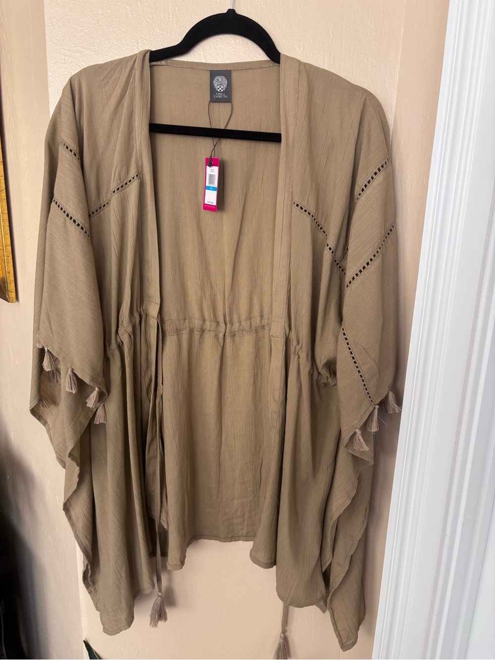 Vince Camuto Beige Tassel-Trim Open Kimono Cardigan
